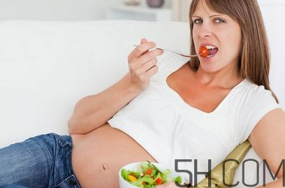 孕婦感冒鼻塞可以吃藥嗎？孕婦哪些食物不能吃？