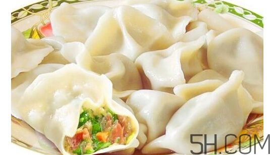 煮餃子開鍋煮皮還是餡？煮餃子蓋不蓋鍋蓋？