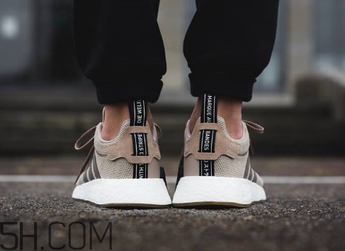 adidas nmd r2 trace khaki上腳效果怎么樣？