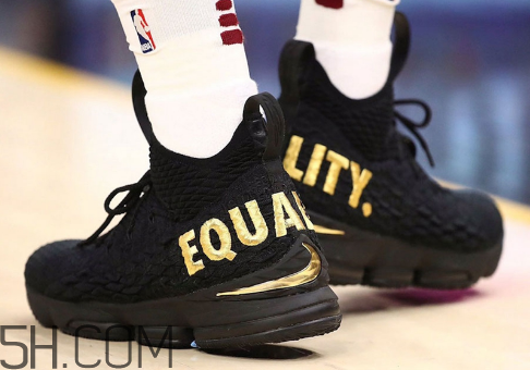 nike lebron 15 equality黑金配色會發(fā)售嗎？