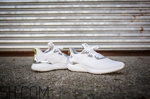 kolor與adidas alphabounce聯(lián)名系列多少錢_在哪買？