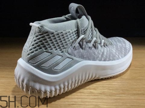 adidas dame 4利拉德母校配色實(shí)物什么樣？