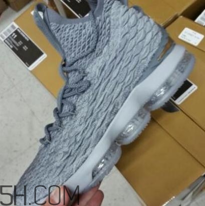 nike lebron 15 city edition發(fā)售時間_多少錢？