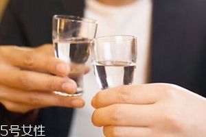 喝多少酒算安全？有基因缺陷的中國人最好不要喝