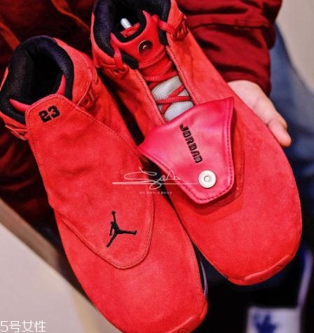 air jordan 18 toro大紅配色發(fā)售時(shí)間_實(shí)物曝光