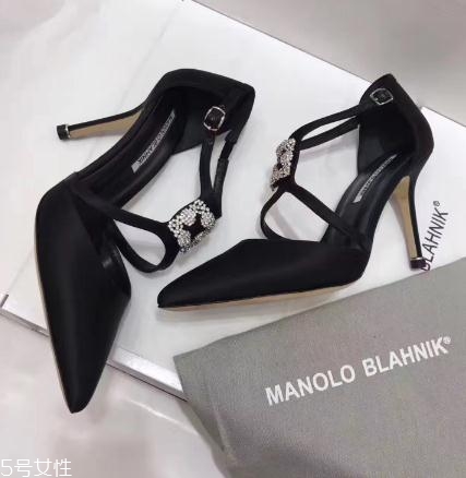 manolo blahnik鞋碼偏大嗎？小仙女們的婚鞋首選