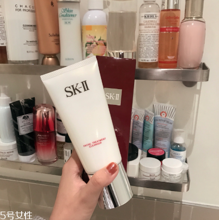 sk2洗面奶和cpb洗面奶哪個(gè)好用？無(wú)限回購(gòu)的洗面奶