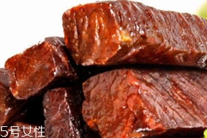 牛肉干為什么會發(fā)白毛 不能食用