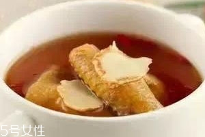 黃芪什么時(shí)間喝好 早餐后當(dāng)茶飲用