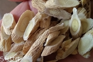 黃芪是什么味道？有點(diǎn)大豆味