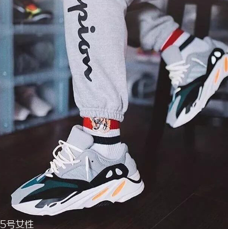 yeezy 700真假對(duì)比 yeezy 700真假鑒定