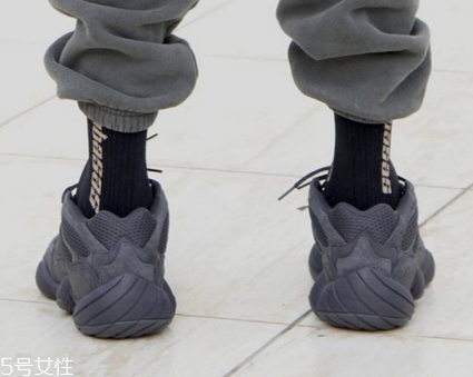 yeezy 500 utility black什么時候發(fā)售_在哪買？