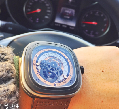 sevenfriday是什么檔次 平價手表中的黑馬