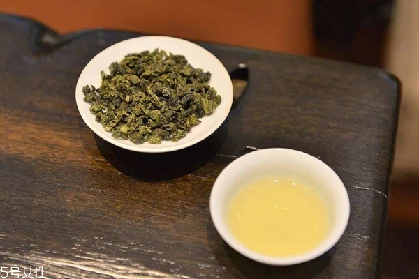 烏龍茶為什么能減肥 能溶解脂肪