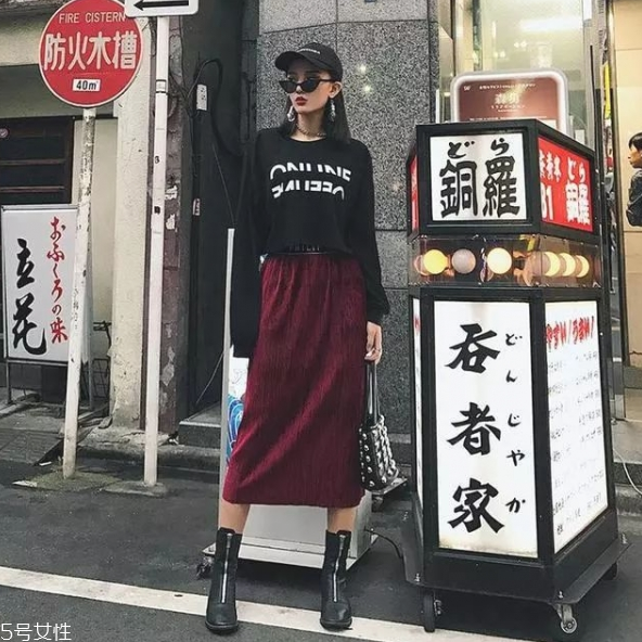 秋冬外套里面穿什么衣服好看 好內搭助你時髦整個秋冬