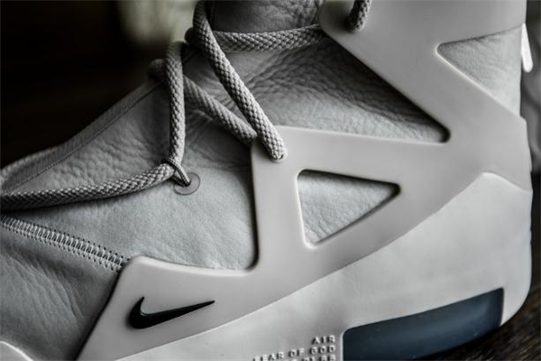 耐克air fear of god 1開(kāi)箱測(cè)評(píng) 新一代鞋王