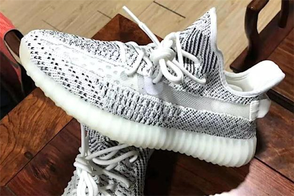 yeezy 350 static怎么預(yù)約 最全搶購(gòu)攻略