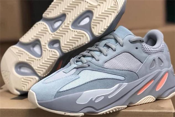 yeezy 700 inertia什么時候發(fā)售 實物首次曝光