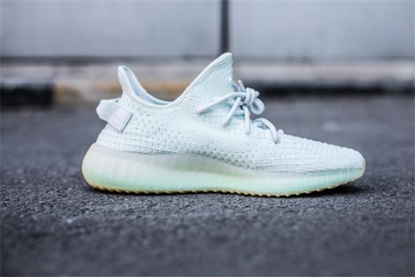 yeezy 350 v2 hyperspace測評 上腳效果驚人