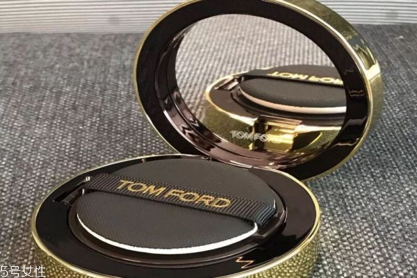 tf氣墊好用嗎 tom ford氣墊粉底適合什么膚質(zhì)