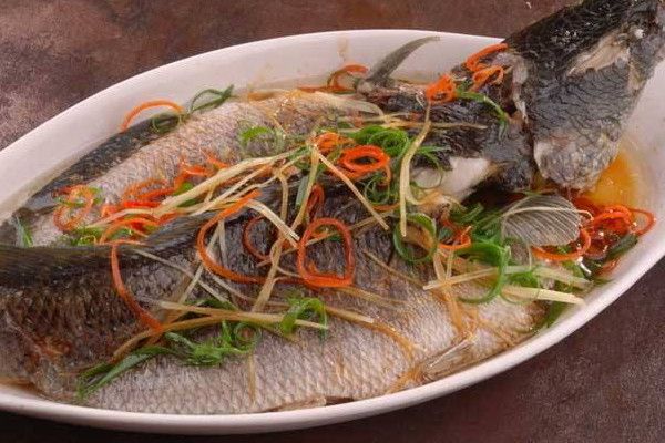 黑魚(yú)可以生吃嗎 黑魚(yú)好處