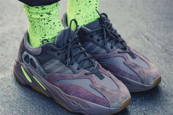 yeezy 700 mauve測(cè)評(píng) 椰子700 mauve開(kāi)箱細(xì)節(jié)