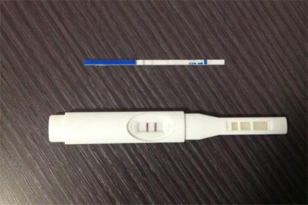 驗孕棒尿太多會出錯嗎 驗孕棒尿液滴多了影響結果嗎