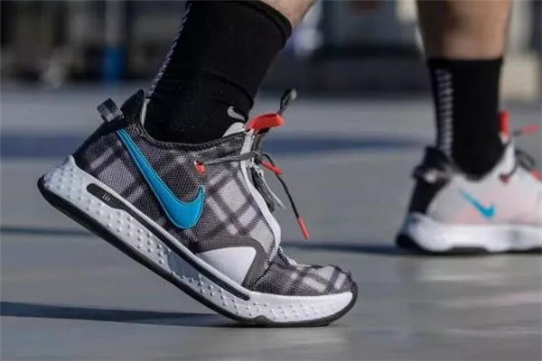 nike pg4測(cè)評(píng) 耐克pg4為什么叫足力健