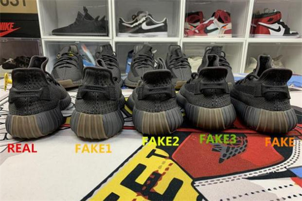 yeezy350黑生膠真假對(duì)比 椰子350黑生膠真假鑒定