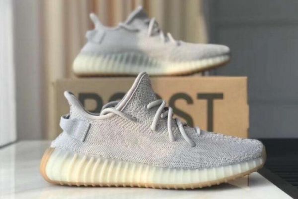 yeezy350尾燈真假對(duì)比 椰子350尾燈歐洲限定真假辨別