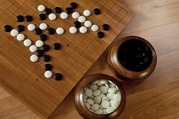 孩子學(xué)圍棋有什么好處 圍棋可以鍛煉孩子什么