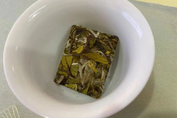 白牡丹茶喝了會失眠嗎 白牡丹茶對身體好嗎