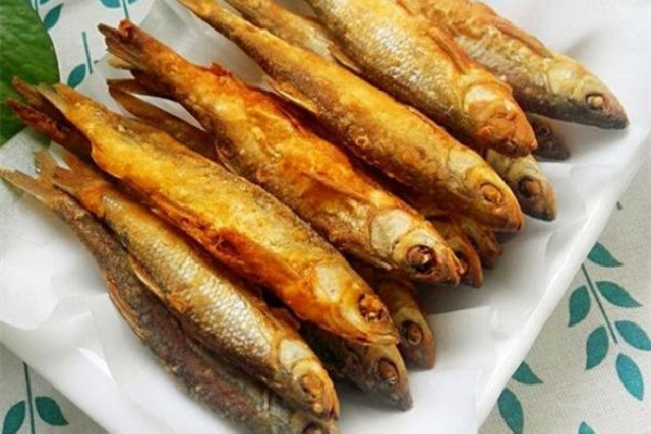 小黃魚怎么腌制入味 小黃魚腌制多長時間